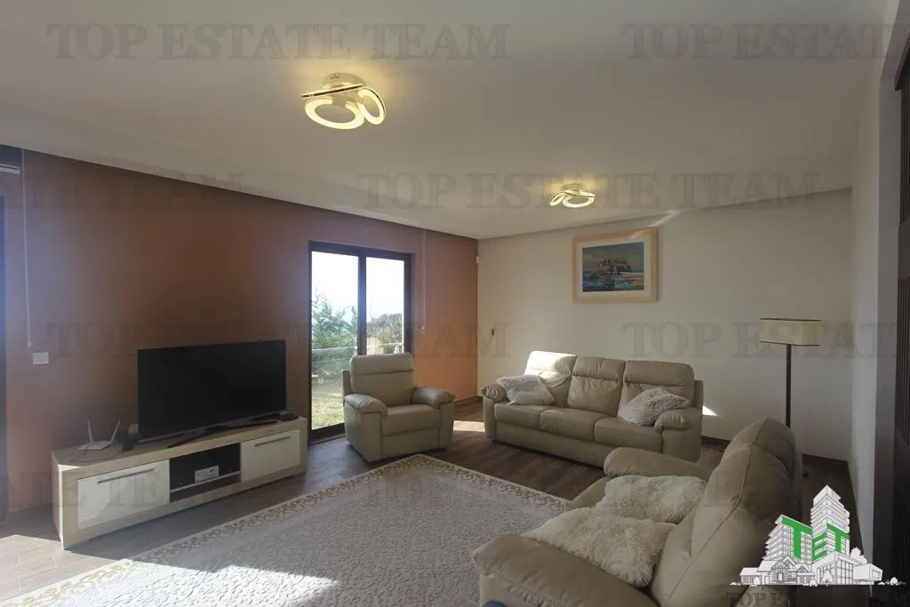 Villa en Venta en Bar, Montenegro - foto 23