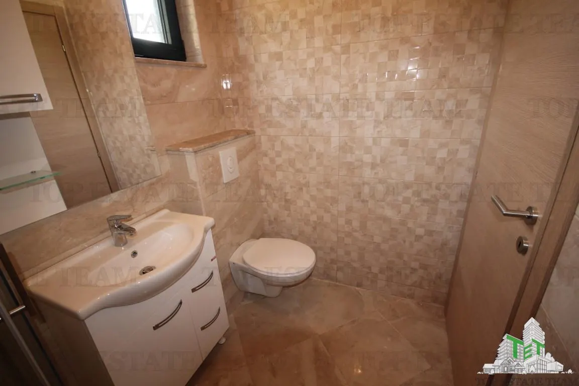 Apartamento en Venta en Herceg-Novi, Montenegro - foto 11