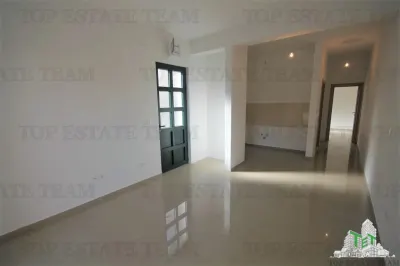 Apartamento en Venta en Herceg-Novi, Montenegro - foto 6