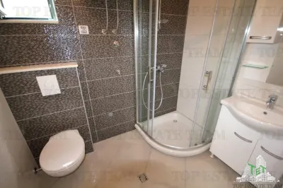 Apartamento en Venta en Herceg-Novi, Montenegro - foto 9