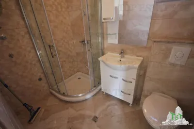 Apartamento en Venta en Herceg-Novi, Montenegro - foto 10