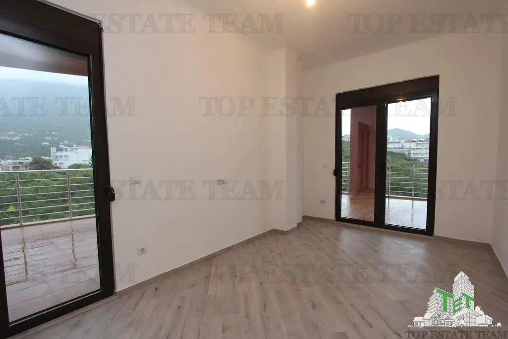 Apartment for Sale in Bar, Montenegro - foto 12
