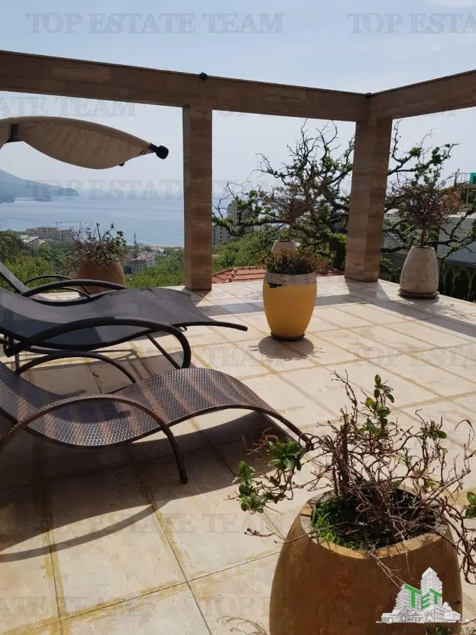 Villa en Venta en Budva, Montenegro - foto 5