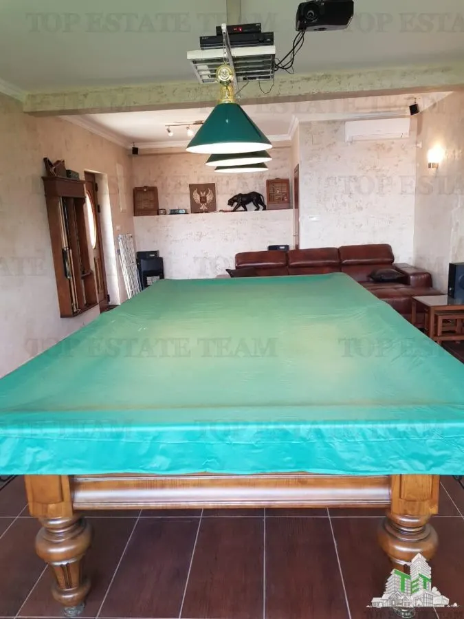 Villa en Venta en Budva, Montenegro - foto 9