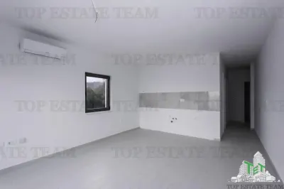 Appartement à Vendre à Budva, Monténégro - foto 2