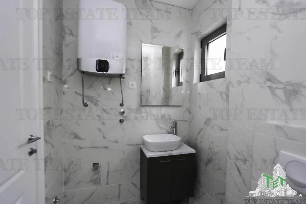 Appartement à Vendre à Budva, Monténégro - foto 6