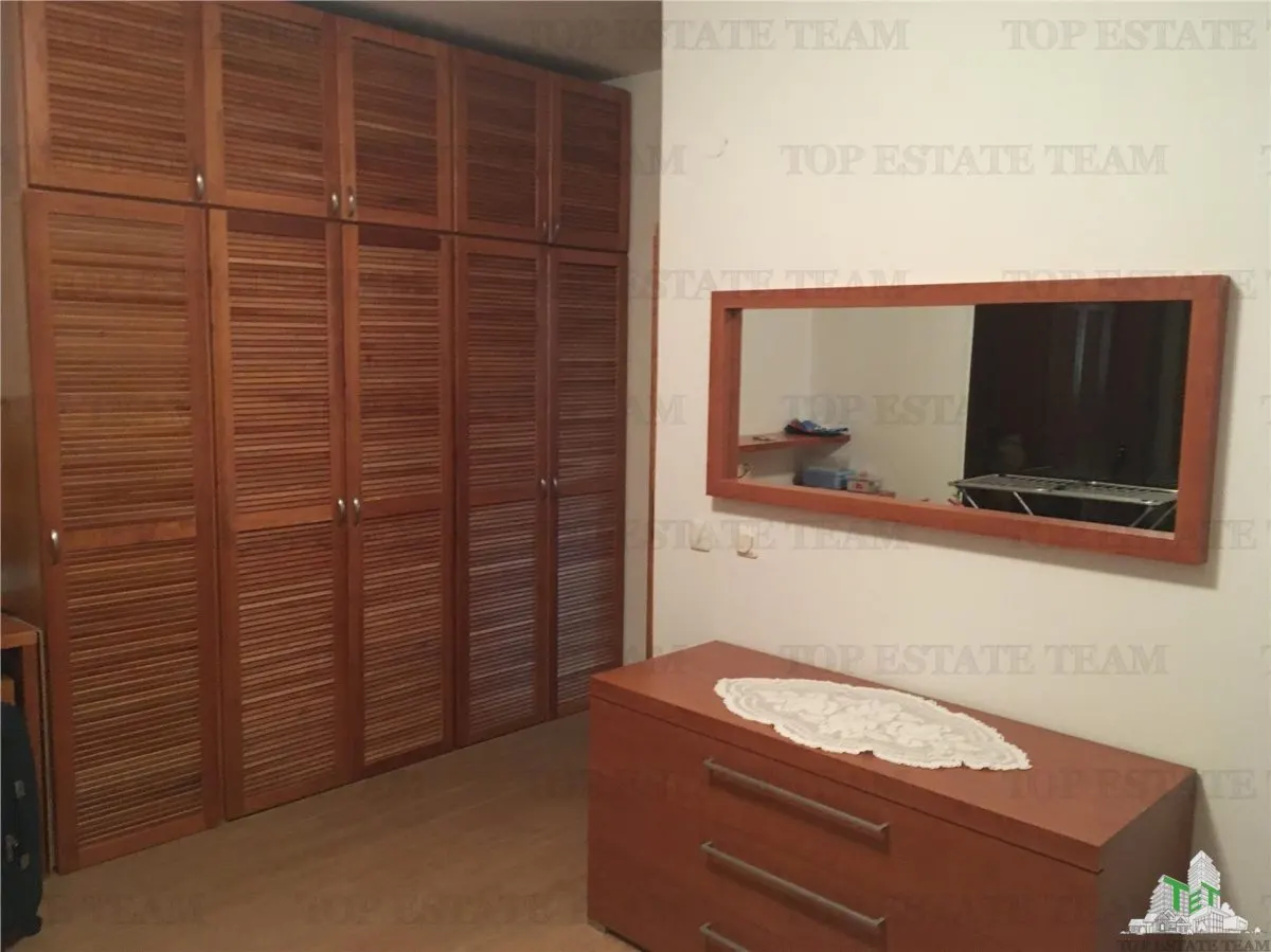 Apartamento en Venta en Budva, Montenegro - foto 5