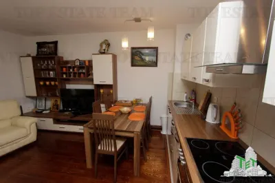 Appartement à Vendre à Budva, Monténégro - foto 3