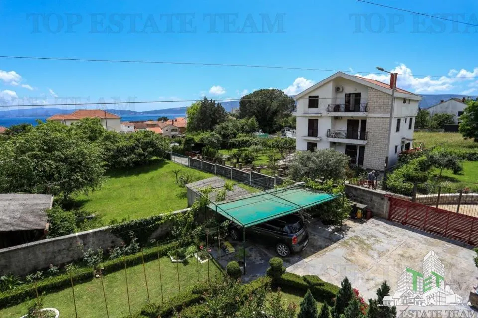 Villa for Sale in Herceg-Novi, Montenegro - foto 14