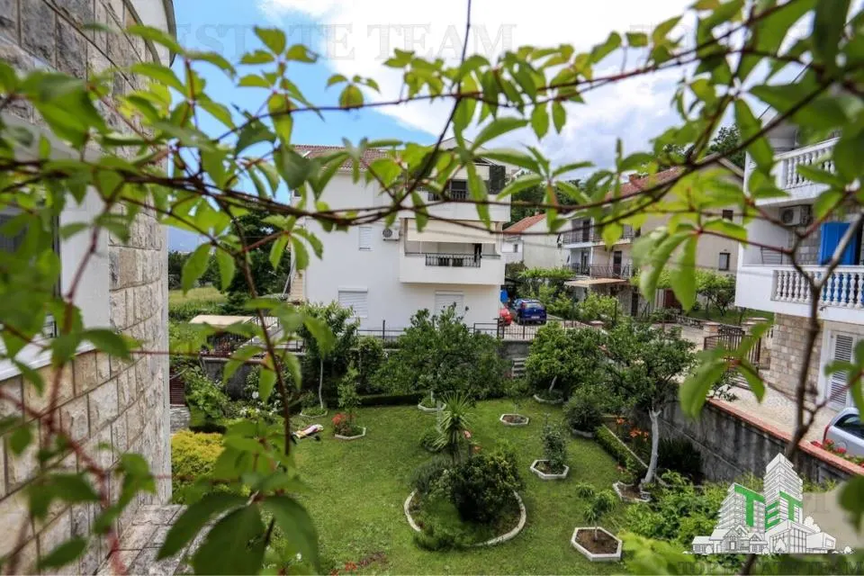 Villa for Sale in Herceg-Novi, Montenegro - foto 7