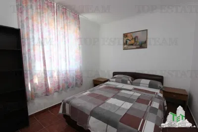 Apartamento en Venta en Herceg-Novi, Montenegro - foto 2
