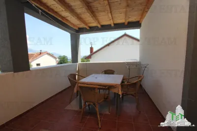 Apartamento en Venta en Herceg-Novi, Montenegro - foto 3