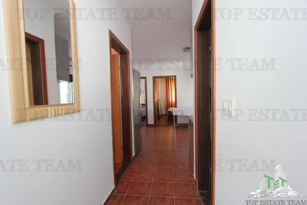 Apartamento en Venta en Herceg-Novi, Montenegro - foto 5