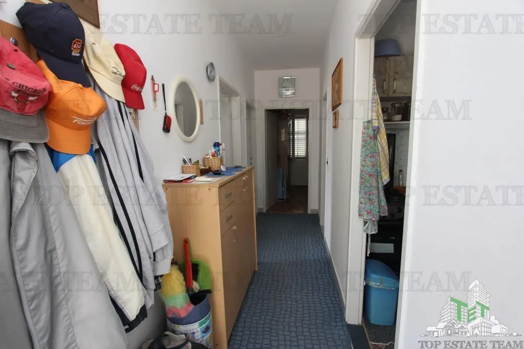 Villa for Sale in Herceg-Novi, Montenegro - foto 14