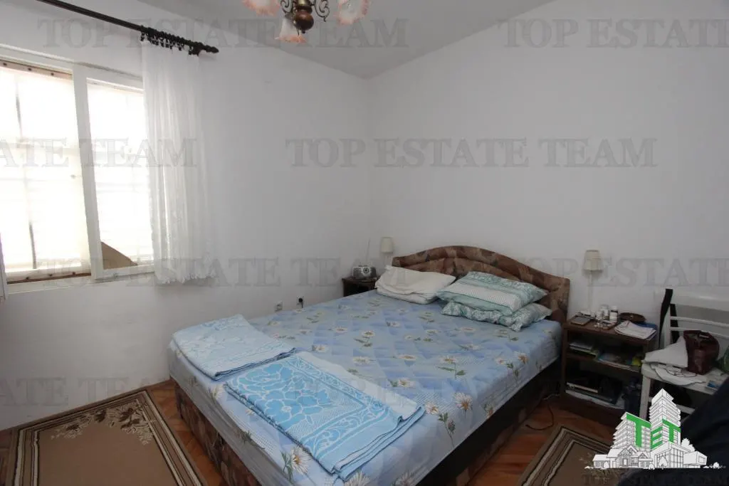 Villa for Sale in Herceg-Novi, Montenegro - foto 9