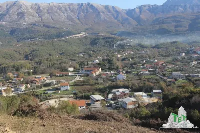 Terreno para Construir en Venta en Kotor, Montenegro - foto 4