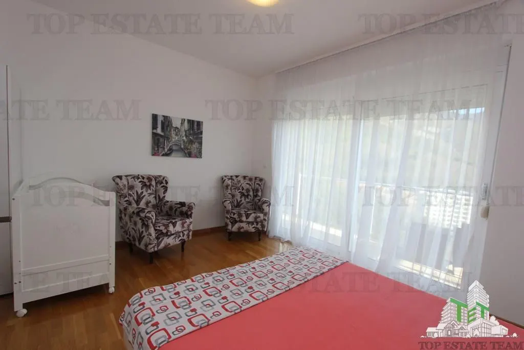 Apartamento en Venta en Budva, Montenegro - foto 11