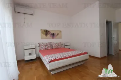 Apartamento en Venta en Budva, Montenegro - foto 13