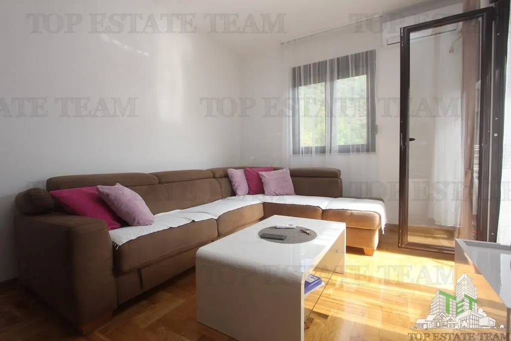 Appartement à Vendre à Budva, Monténégro - foto 1