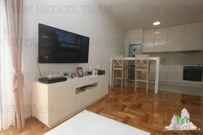 Appartement à Vendre à Budva, Monténégro - foto 2