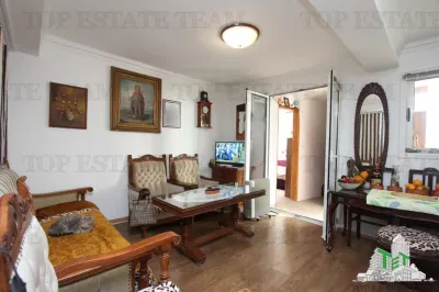 Apartamento en Venta en Budva, Montenegro - foto 4