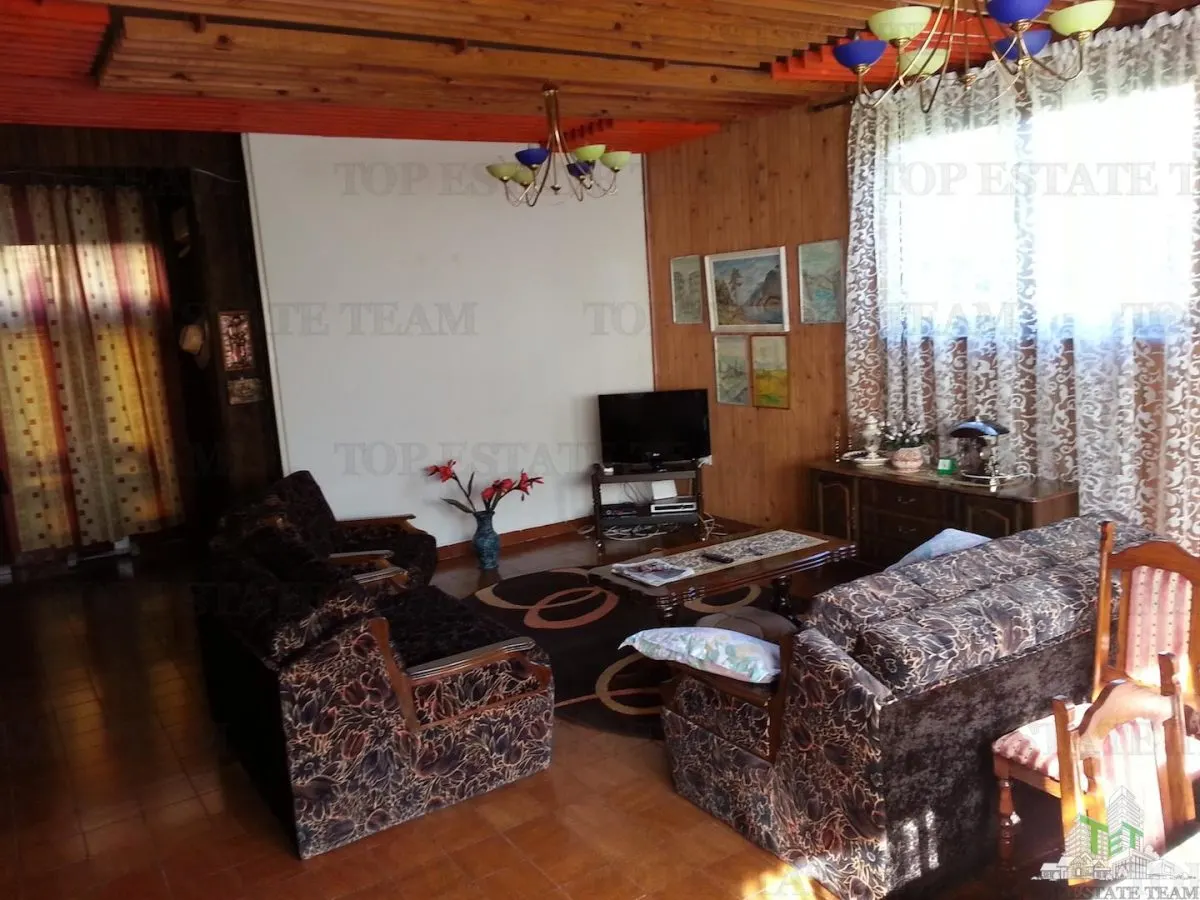 Villa for Sale in Herceg-Novi, Montenegro - foto 1