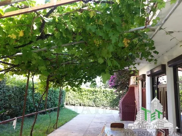 Villa for Sale in Herceg-Novi, Montenegro - foto 10