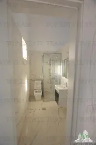 Apartamento en Venta en Tivat, Montenegro - foto 5