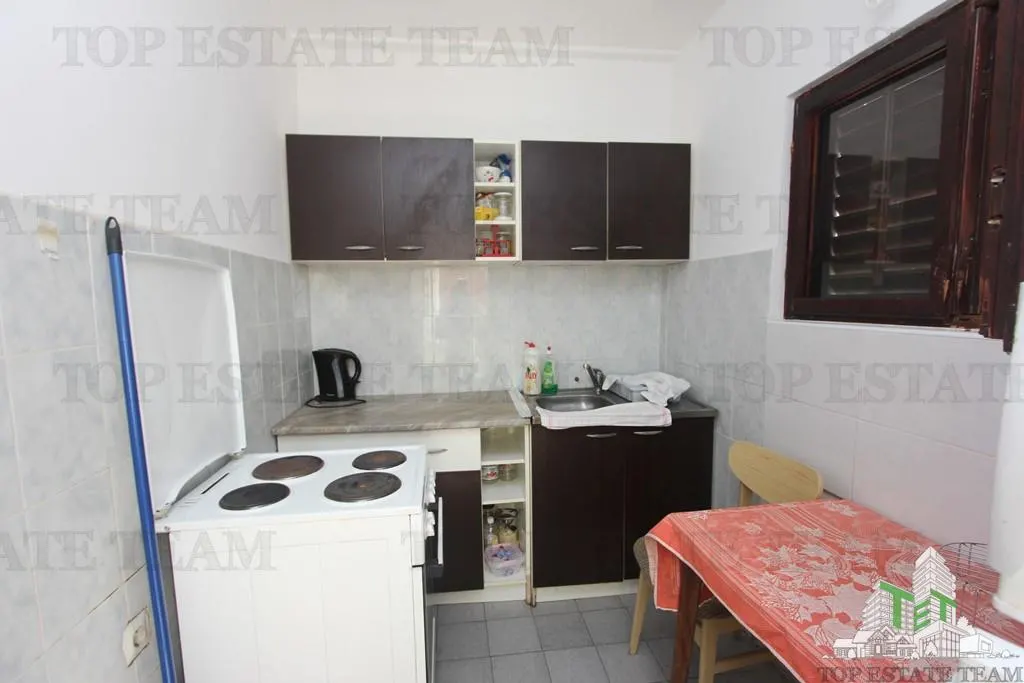 Villa en Venta en Bar, Montenegro - foto 4