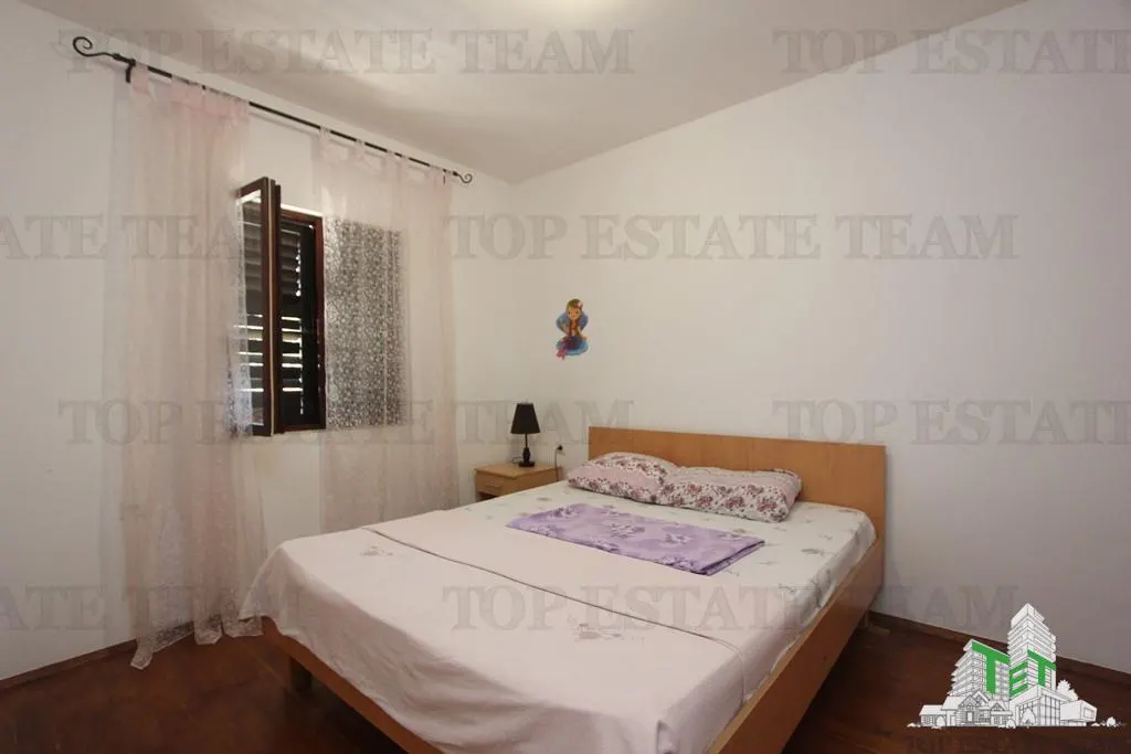 Villa en Venta en Bar, Montenegro - foto 7