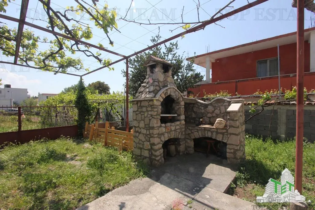 Villa en Venta en Bar, Montenegro - foto 10
