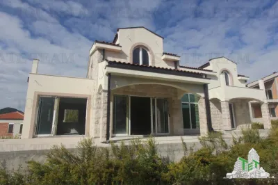 Villa for Sale in Herceg-Novi, Montenegro - Herceg Novi