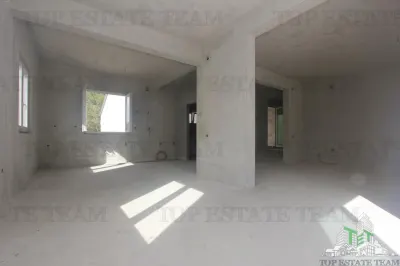 Villa for Sale in Herceg-Novi, Montenegro - foto 6