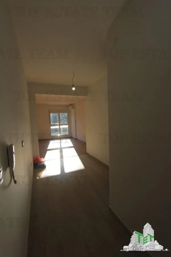Apartamento en Venta en Herceg-Novi, Montenegro - foto 12
