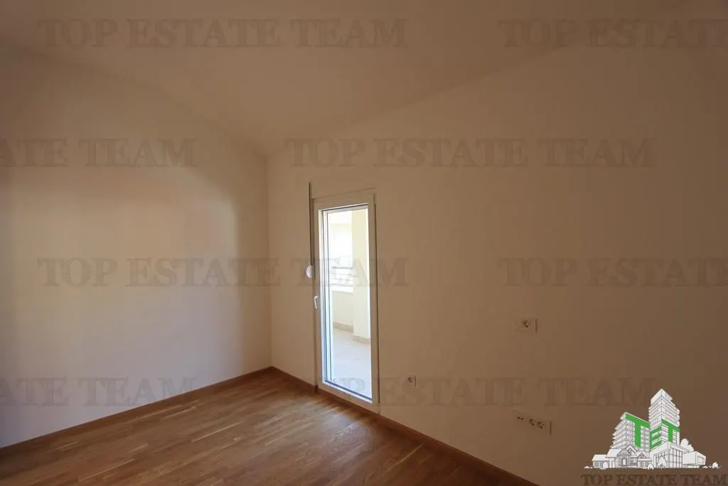Apartamento en Venta en Herceg-Novi, Montenegro - foto 13