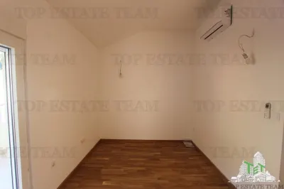 Apartamento en Venta en Herceg-Novi, Montenegro - foto 14