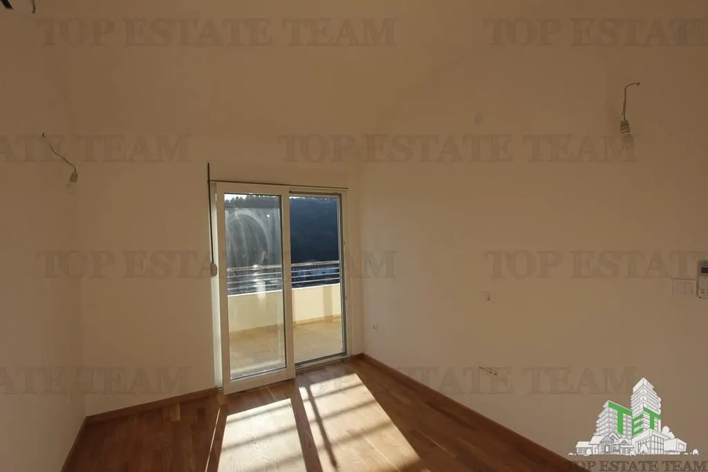 Apartamento en Venta en Herceg-Novi, Montenegro - foto 16