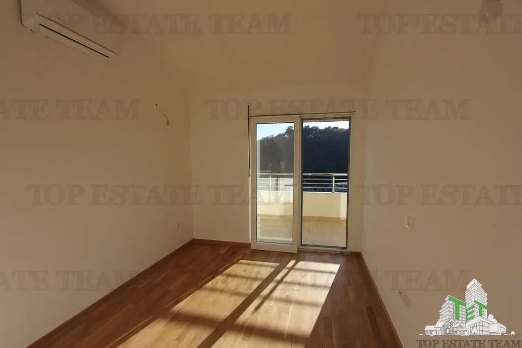 Apartamento en Venta en Herceg-Novi, Montenegro - foto 17