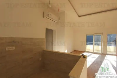 Apartamento en Venta en Herceg-Novi, Montenegro - foto 18