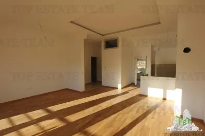 Apartamento en Venta en Herceg-Novi, Montenegro - foto 19