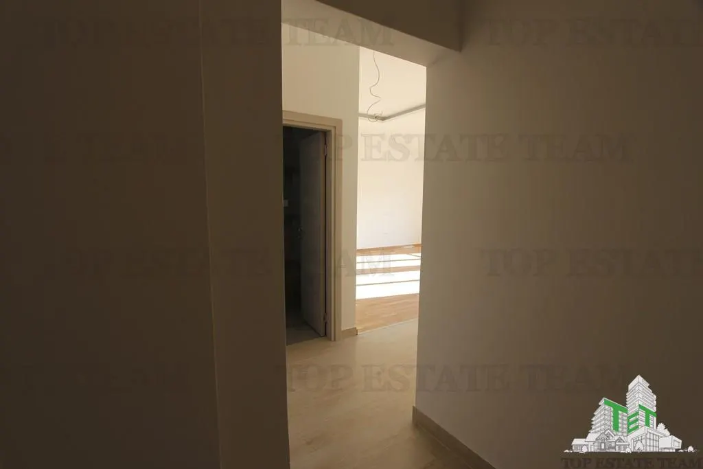 Apartamento en Venta en Herceg-Novi, Montenegro - foto 24