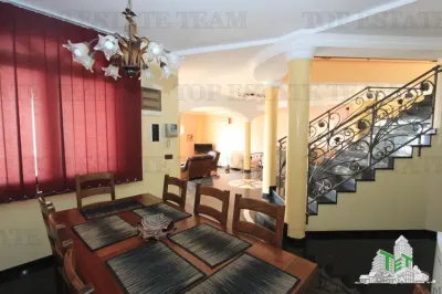 Villa en Venta en Budva, Montenegro - foto 16
