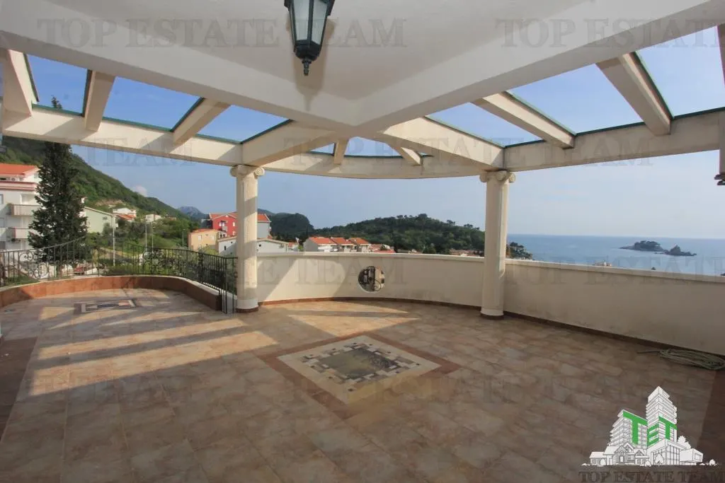 Villa en Venta en Budva, Montenegro - foto 23