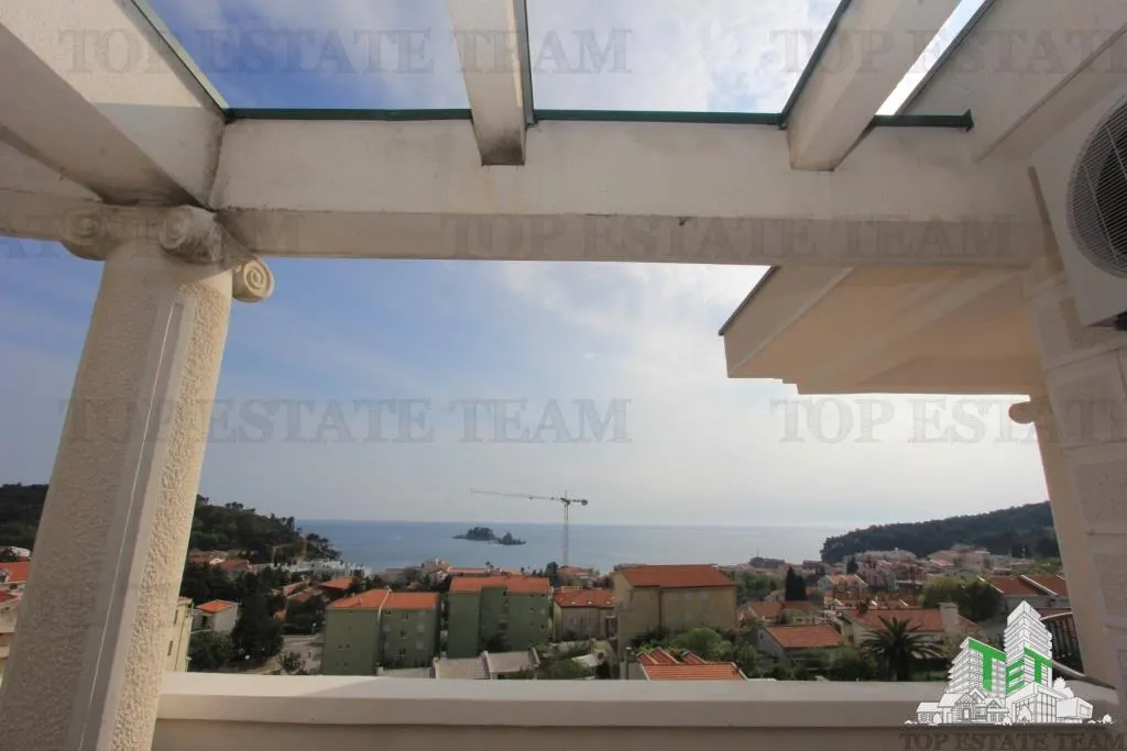 Villa en Venta en Budva, Montenegro - foto 24