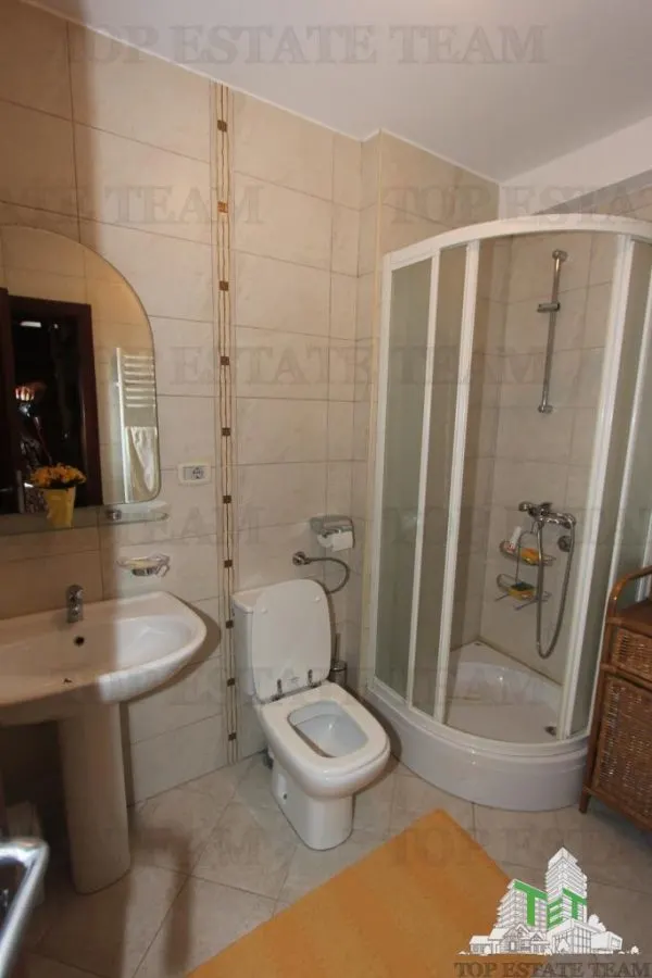 Villa en Venta en Kotor, Montenegro - foto 7