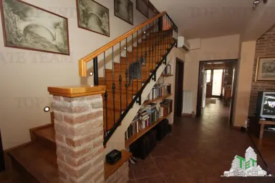 Villa en Venta en Kotor, Montenegro - foto 8