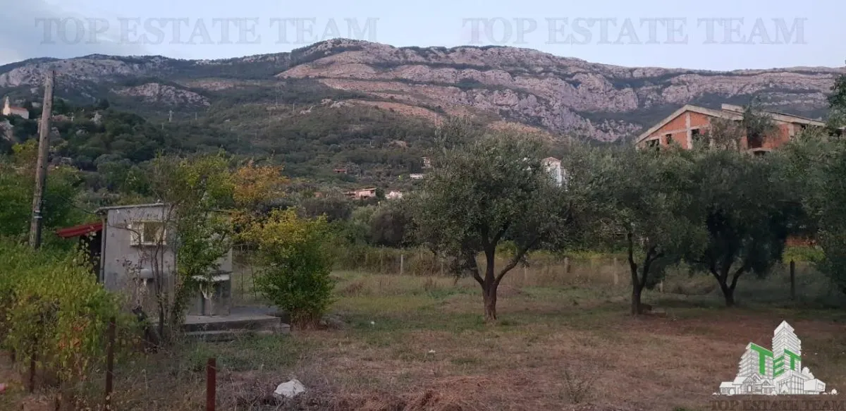 Building Land for Sale in Budva, Montenegro - foto 1