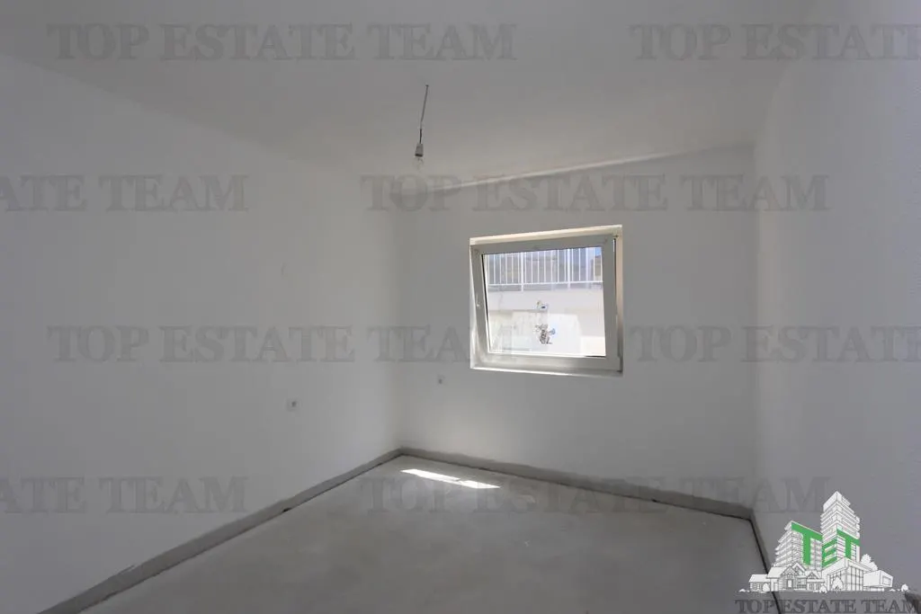 Villa en Venta en Ulcin, Montenegro - foto 11