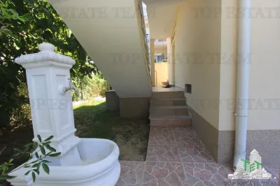 Villa en Venta en Ulcin, Montenegro - foto 8