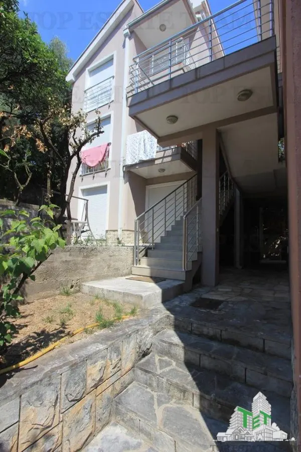 Hôtel à Vendre à Herceg-Novi, Monténégro - foto 2